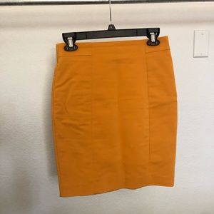 H&M Mustard Pencil Skirt